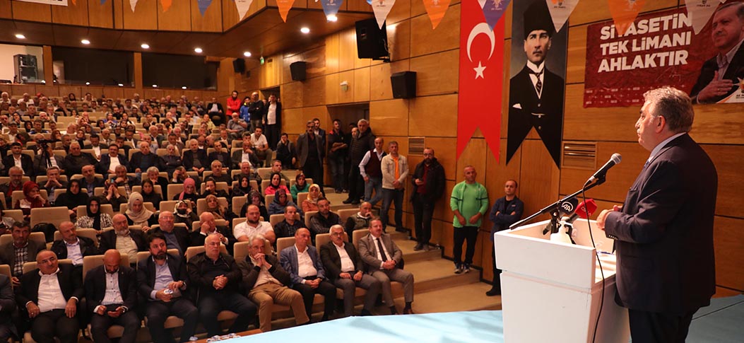 Kapının arkasında bıraktığımız, halının altına terk ettiğimiz hiçbir sorun yok